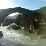 Hotel Montanas De Covadonga 2*