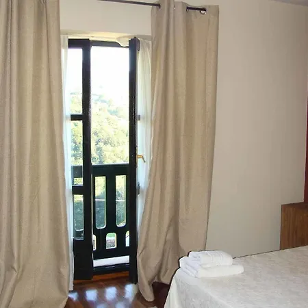 Montanas De Covadonga Hotel 2*