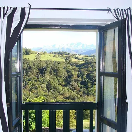 Montanas De Covadonga