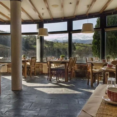 Montanas De Covadonga Cangas de Onis