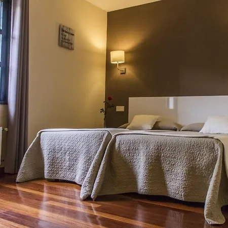 Hotel Montanas De Covadonga 2*