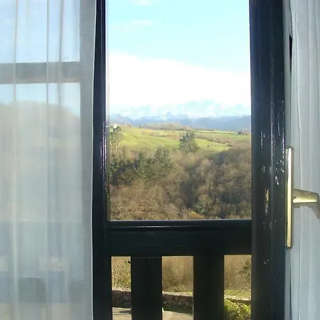 Montanas De Covadonga Hotel