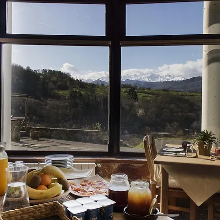 Montanas De Covadonga Hotel