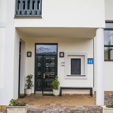 Montanas De Covadonga Hotel Onís