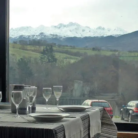 Montanas De Covadonga Hotel Onís