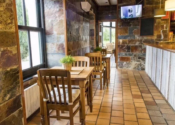 Montañas De Covadonga Hotel Onís