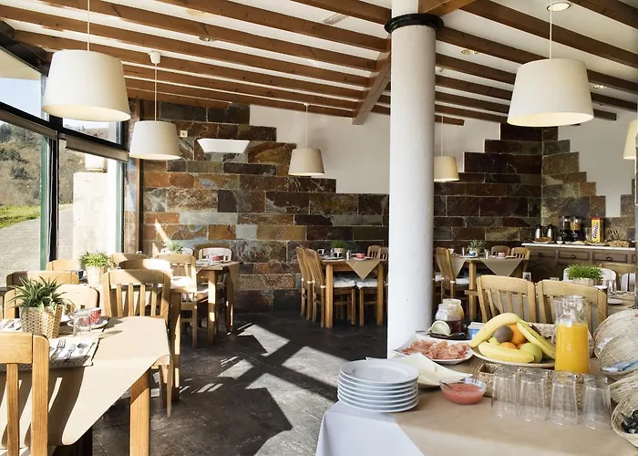 Montañas De Covadonga Hotel 2*